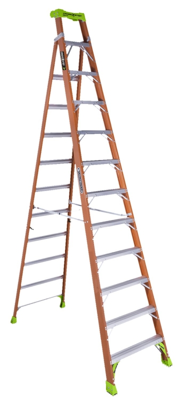 TYPE 1A 12&#39; FG STEPLADDER 300LB CROSSOVER